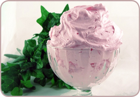 Strawberry Frosty Creme